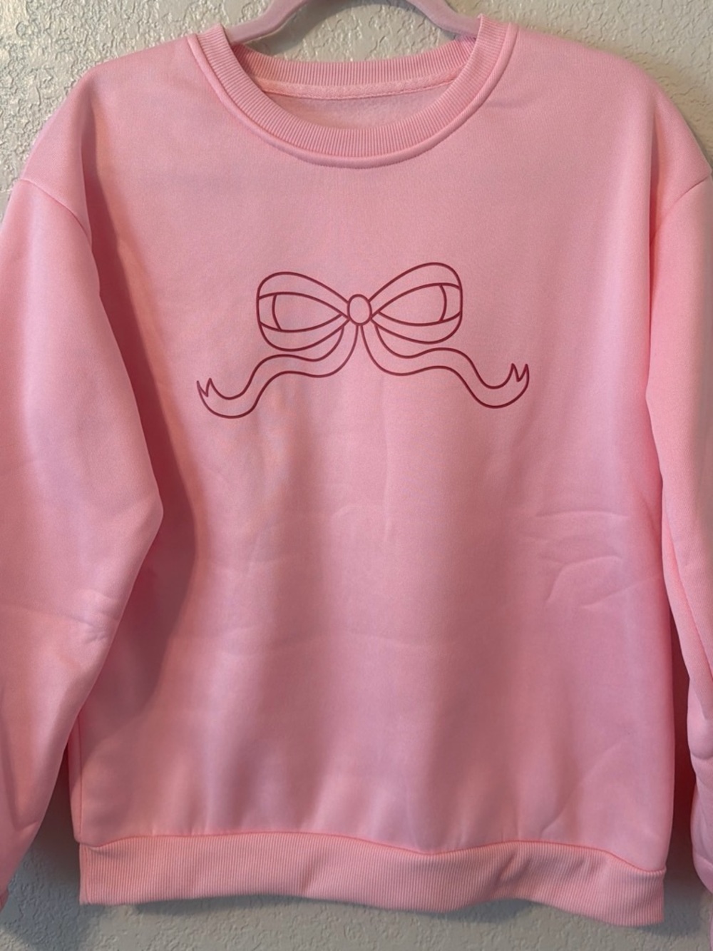 Source Unknown Pink Crewneck with Ribbon Bow Outline